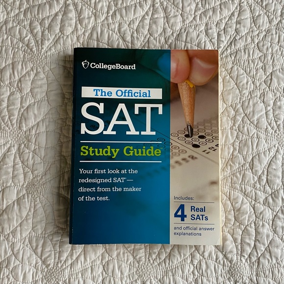 The Official SAT Study Guide [+ BONUS SAT Prep Study Pamphlet] Bundle - Picture 2 of 8